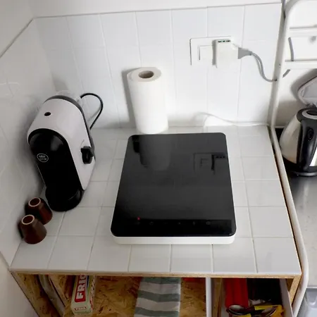 The Tiny Apartment *